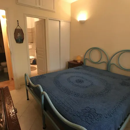 Les Orangers Apartment